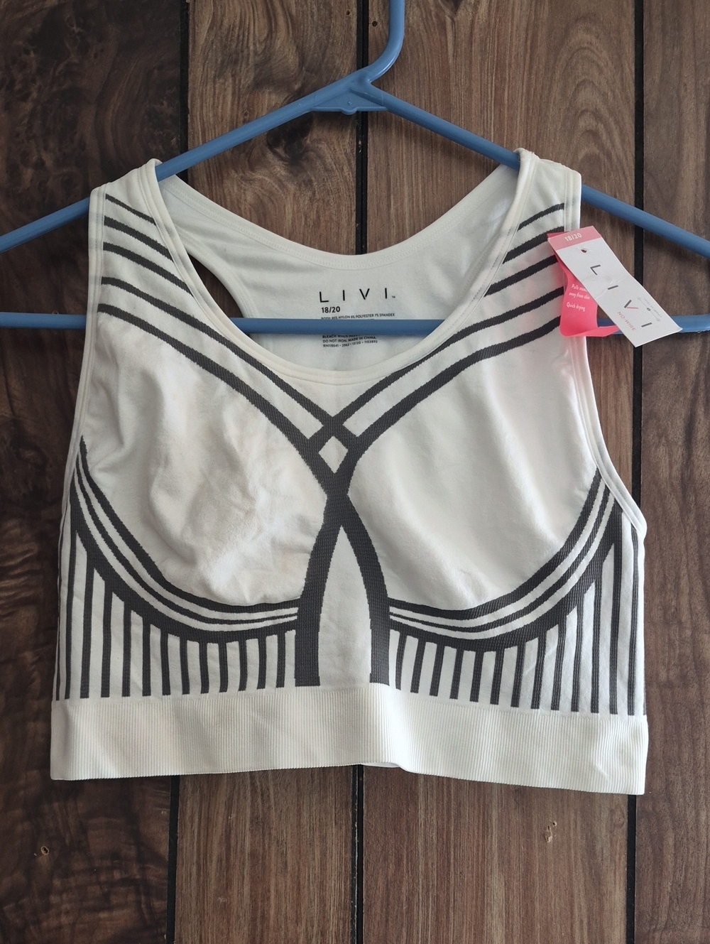 Livi Activewear Sports Bra Size 18/20